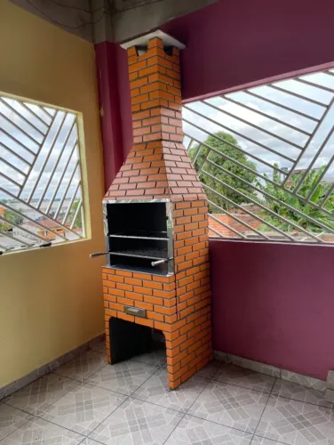 Churrasqueira Pré Moldada modelo tijolinho entrega e montagem grátis, somente em Manaus