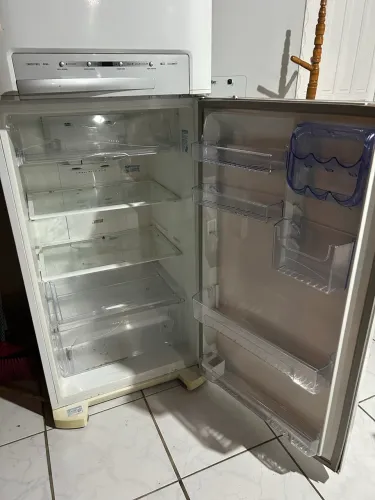 Geladeira Electrolux