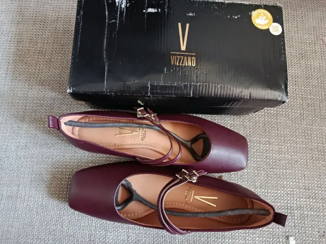 Sapatilha Vizzano feminina bico quadrado