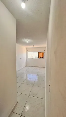 Aluga-se, condomínio e água incluso