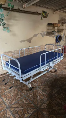 Cama hospitalar
