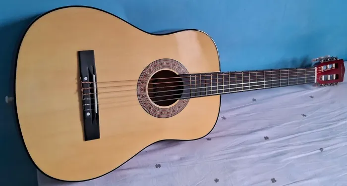 Vendo Violão austin 6 cordas/ semi-novo