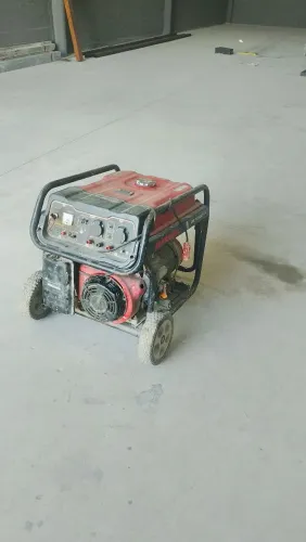 Gerador 10 KVA + Rompedor 10 Kg