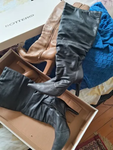 Botas femininas número 38