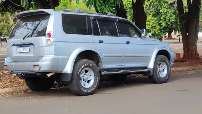 Mitsubishi Pajero Sport SE/ HPE 2.8 4X4 Diesel Aut. 2005