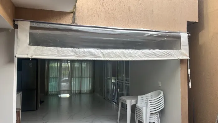 Toldo Curtina com Manivela
