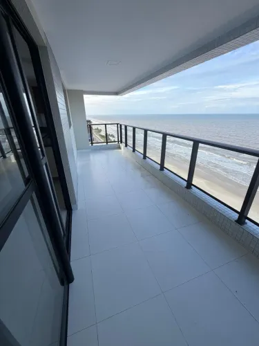 Apartamento (Padrão), com 3 quartos e 2 banheiros à Venda, 96 m² em Ilhéus/BA