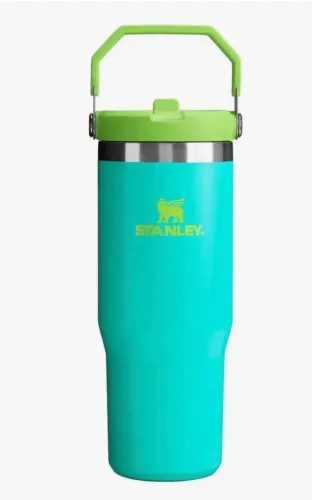 Copo térmico stanley flip straw 887ml