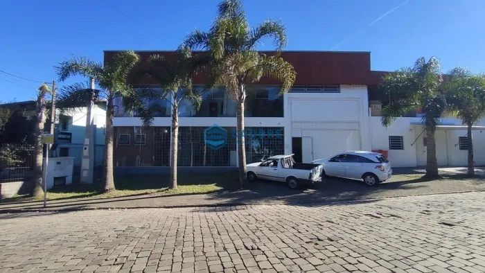PAVILHÃO 418m² NO ANA RECH
