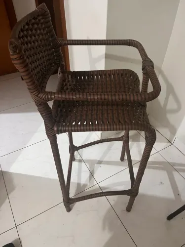 Cadeira infantil alta