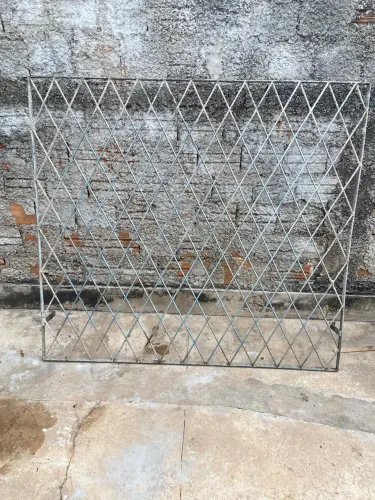 Grade grande para janela 144 de comprimento e 130 de largura