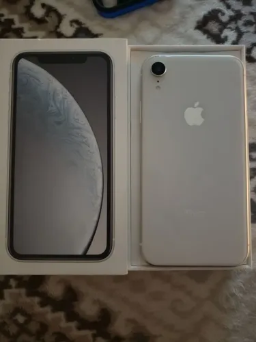 iPhone XR