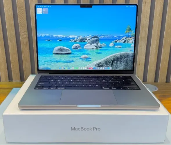 MacBook PRO A2442 14 Pol M1 PRO Mem 16gb SSD 512 Bateria 95% na Caixa