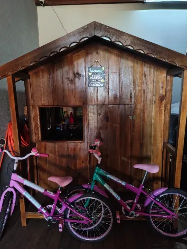 Casinha de boneca - Madeira maciça