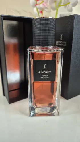 YVES SAINT LAURENT JUMPSUIT VIBRANT MAGNOLIA - EDP 125 ml