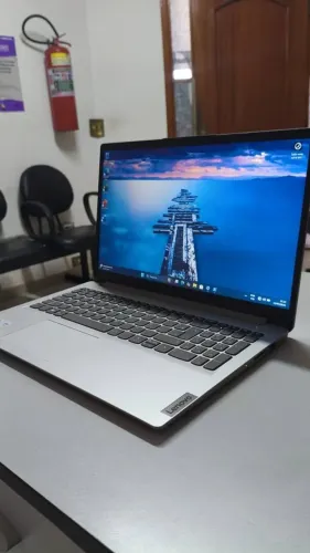 Notebook Lenovo i3 12° Geração | 8GB | SSD NVMe | R$1590