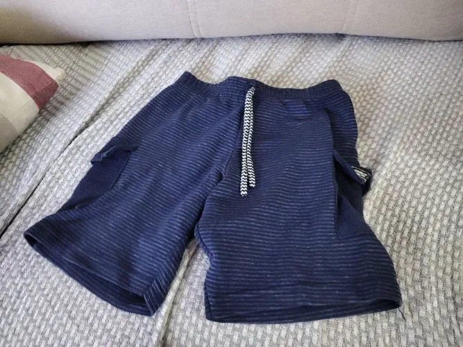 Shorts com cordão