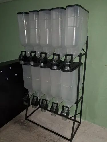 2 Dispenser's de Ração / Granel 35/45 litros