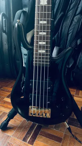 Baixo Spector Icon NS-5 Black Gloss