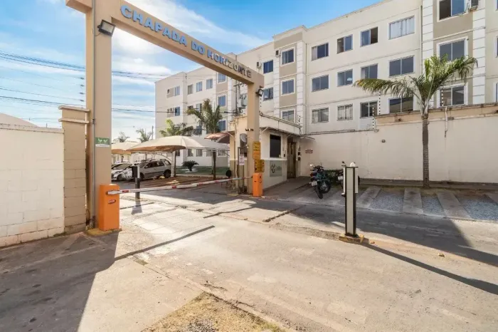 APARTAMENTO 2 QUARTOS, MOBILIADO, COND. CHAP DO HORIZONTE, CENTRO, AEROPORTO E SHOP VG