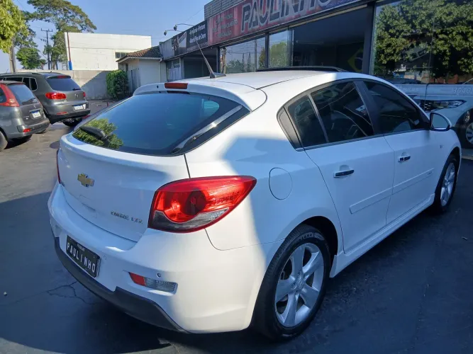 Chevrolet Cruze HB Sport LTZ 1.8 16V Flexp. 5P AUT 2014