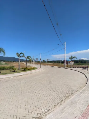 TERRENO no LOTEAMENTO - SONHO REAL - PARCELAMOS para VOCÊ