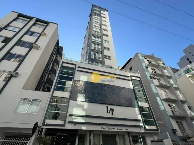APARTAMENTO MOBILIADO EM BALNEÁRIO CAMBORIÚ
