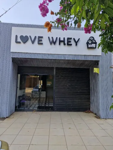 Alugo ponto comercial no Laguinho 