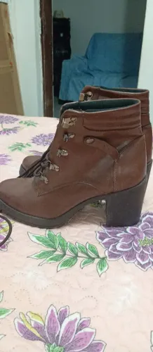 Botas feminina 