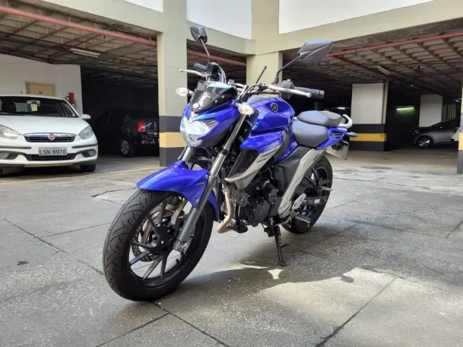 FZ25 Apenas 18 Mil Km