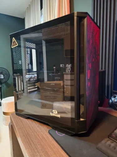 Gabinete Gamer ReDragon Infernal Dragon Strafe, Mid Tower, Vidro Temperado