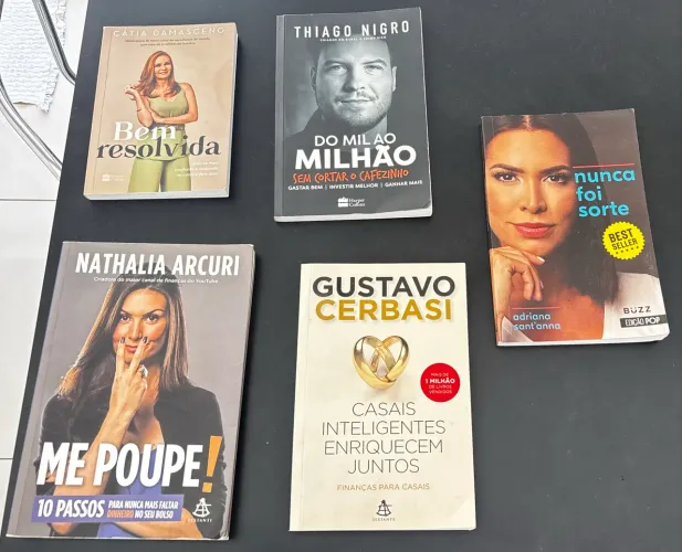 5 livros por 50 reais