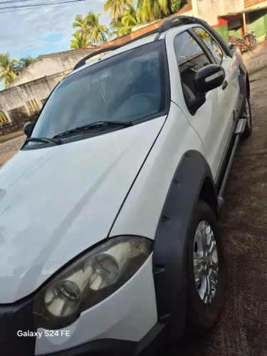 Fiat Strada Adventure1.8/ 1.8 Locker Flex CD 2012