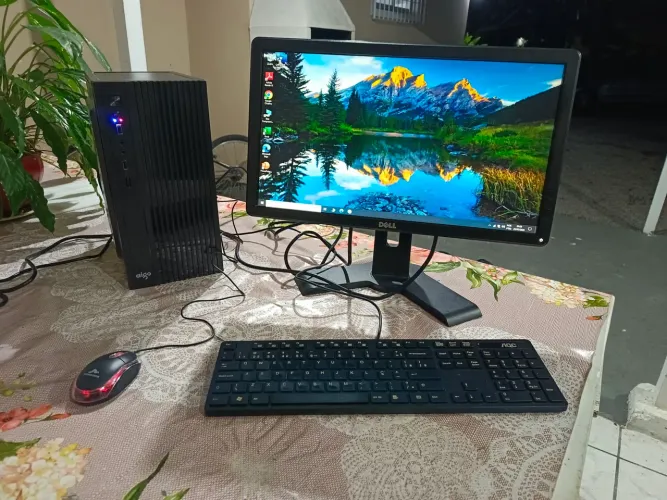 Computador i5 com 8gb memória, ssd, teclado, mouse novo, cabos, monitor Dell 19.5".