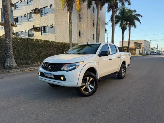 Mitsubishi L200 Triton Sport GLS 2.4 CD Diesel Aut. 2023