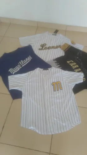 Camisas de beisbol