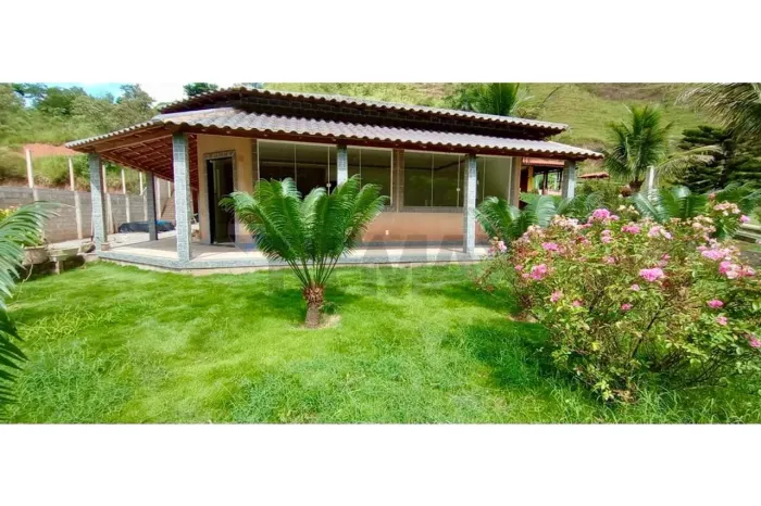 OPORTUNIDADE EM MIGUEL PEREIRA-RJ ! IMÓVEL COM TERRENO DE 2.279 M²