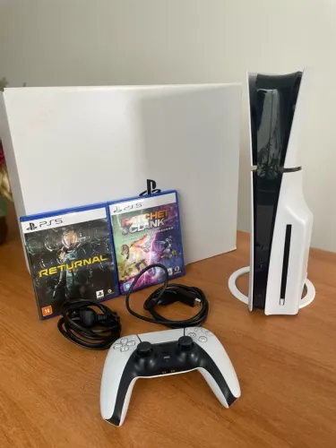 PS5 slim novo
