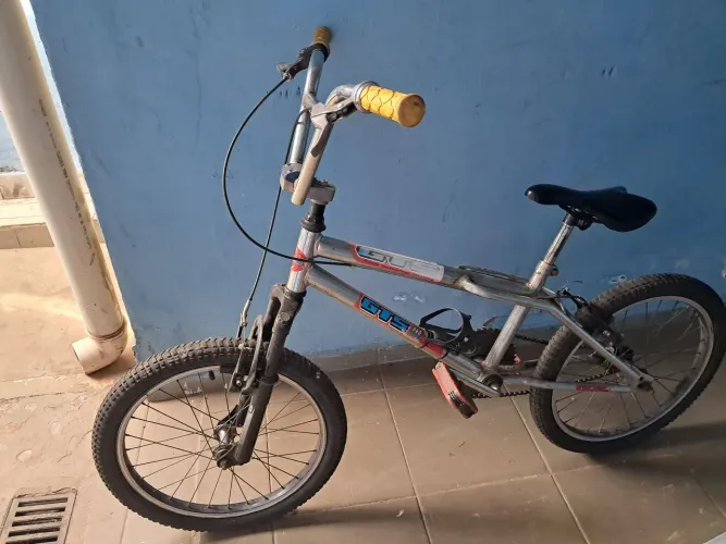 Bicicleta aro 20
