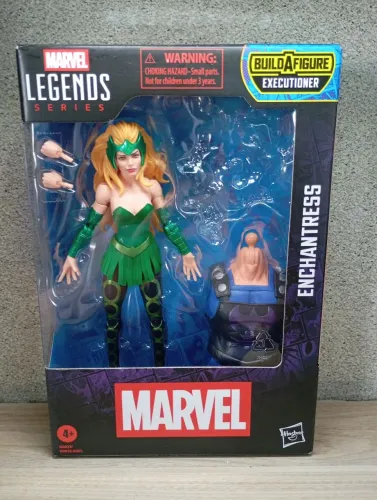Encantriz Marvel Legends sem effect