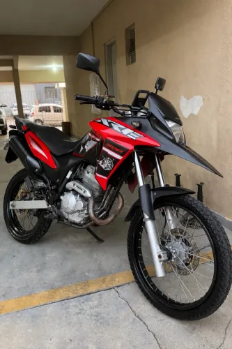 Vendo xre 300 2015,segundo dono,moto zera só pegar e rodar
