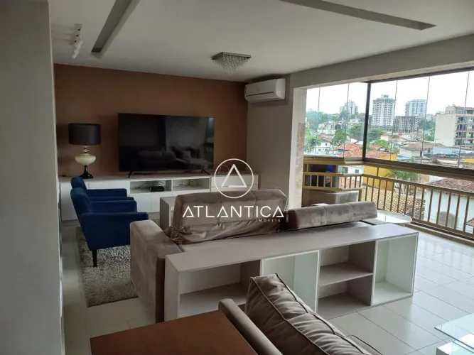 Atlântica Imóveis tem excelente Apartamento à Venda na Praia da Imbetiba, Macaé/RJ.