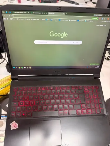 Notebook Acer 15.6" c/ 16Gb de memória, Processador i5