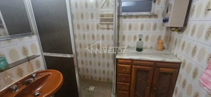 Apartamento : / Residencial / Santa Teresa