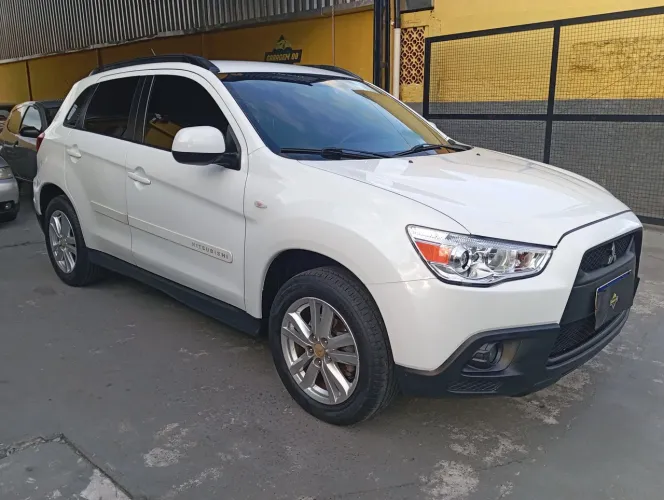 Mitsubishi ASX 2.0 16V 160cv Aut. 2012