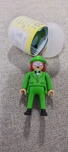 Charada - Kinder Ovo Playmobil