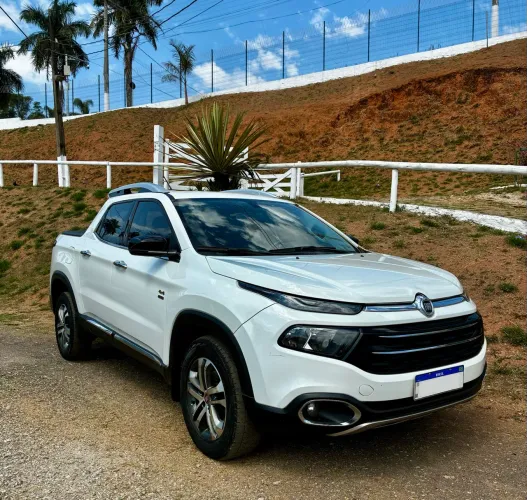 Fiat Toro Volcano 2.0 16V 4X4 TB Diesel Aut. 2017