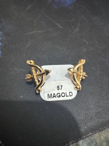 Brincos pequeno MAGOLD