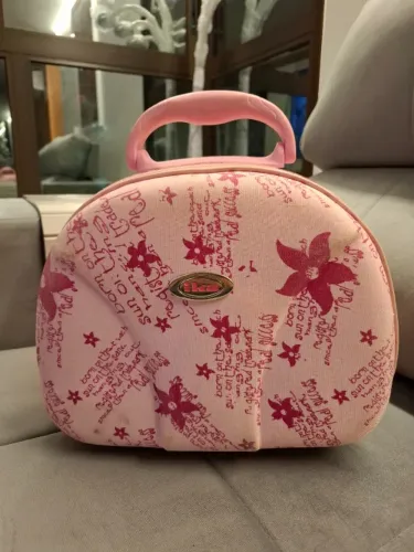 Frasqueira - Maleta de Maquiagem Rosa com Divisórias