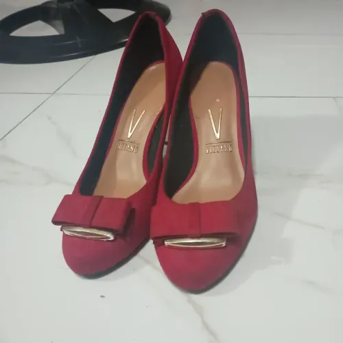 Salto feminino Vermelho - Tam 39